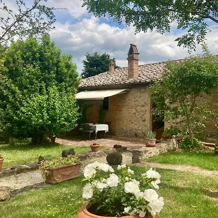 Daire Podere Il Conventino, Casette In Campagna Con Piscina *